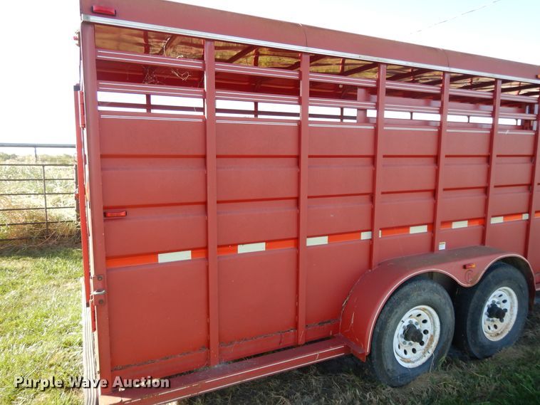 image for item DH0169 2005 Circle D livestock trailer