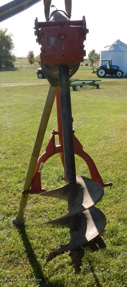 image for item DH0170 Brush Hog post hole auger