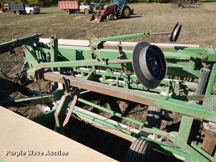 image for item DH0171 1989 Great Plains Solid Stand 30 grain drill