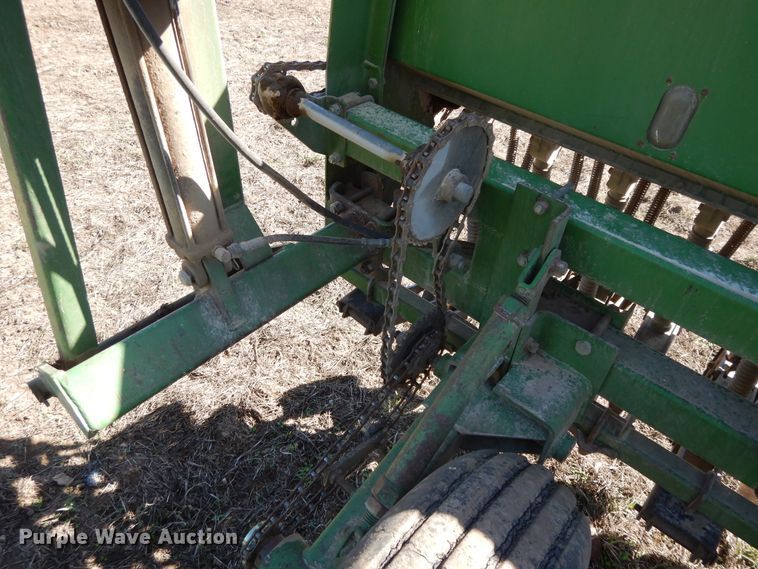 image for item DH0171 1989 Great Plains Solid Stand 30 grain drill