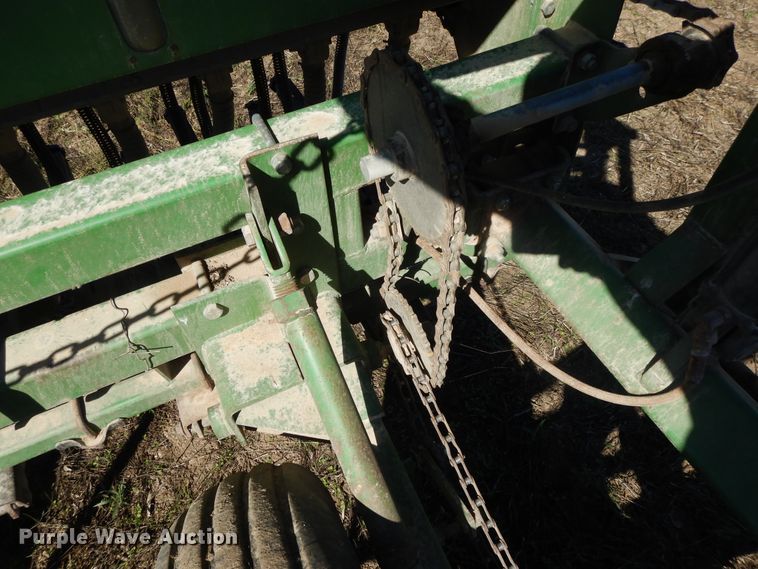 image for item DH0171 1989 Great Plains Solid Stand 30 grain drill