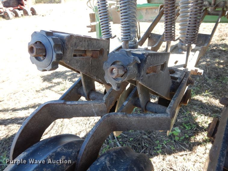 image for item DH0171 1989 Great Plains Solid Stand 30 grain drill