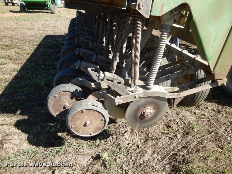 image for item DH0171 1989 Great Plains Solid Stand 30 grain drill