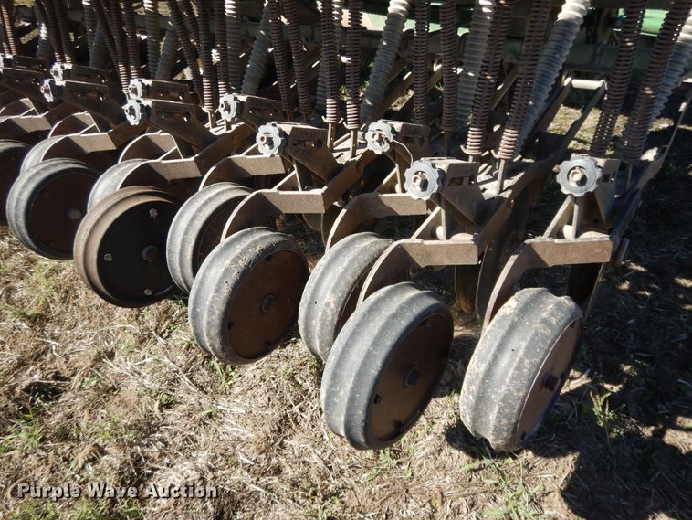 image for item DH0171 1989 Great Plains Solid Stand 30 grain drill