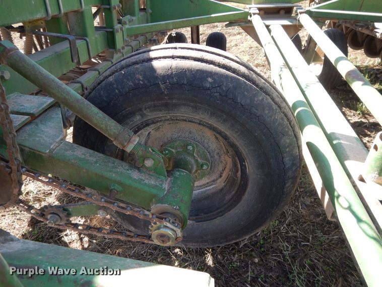 image for item DH0171 1989 Great Plains Solid Stand 30 grain drill