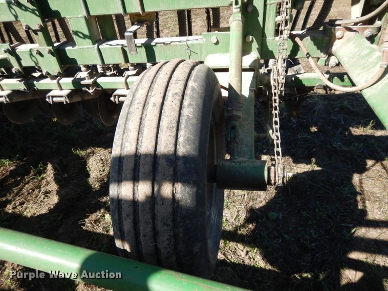 image for item DH0171 1989 Great Plains Solid Stand 30 grain drill