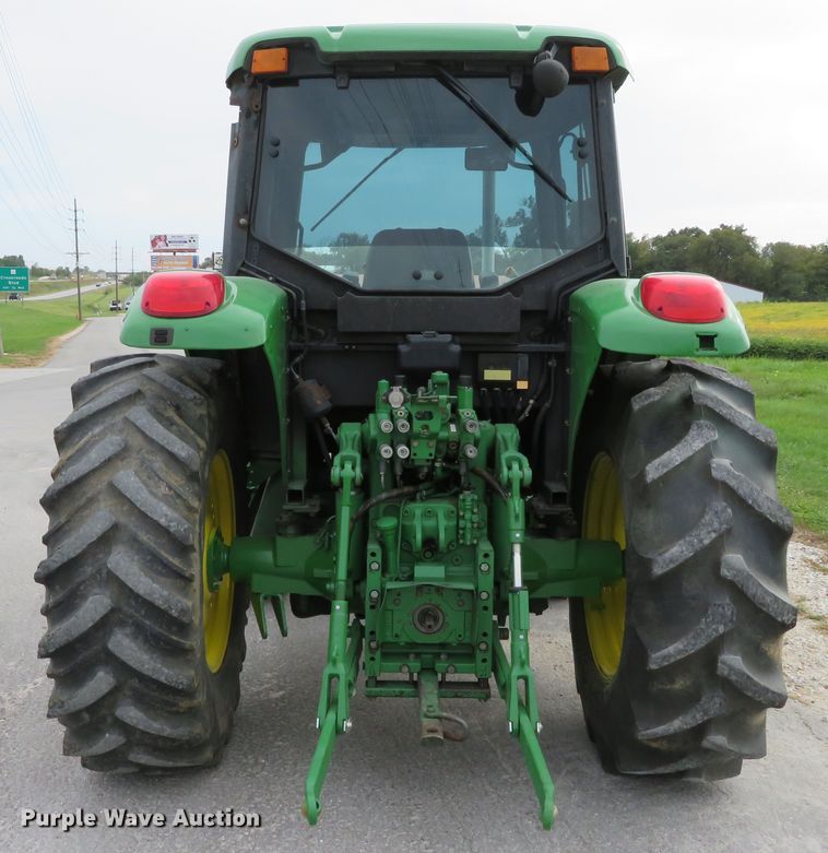 image for item DH1229 2007 John Deere 6415  MFWD tractor