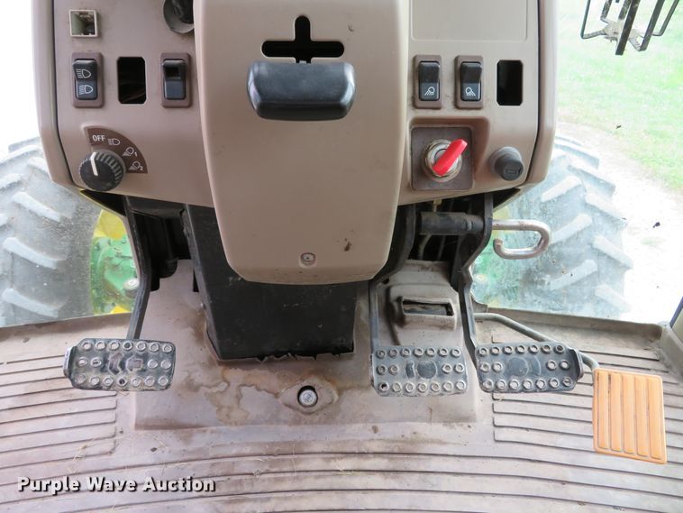 image for item DH1229 2007 John Deere 6415  MFWD tractor