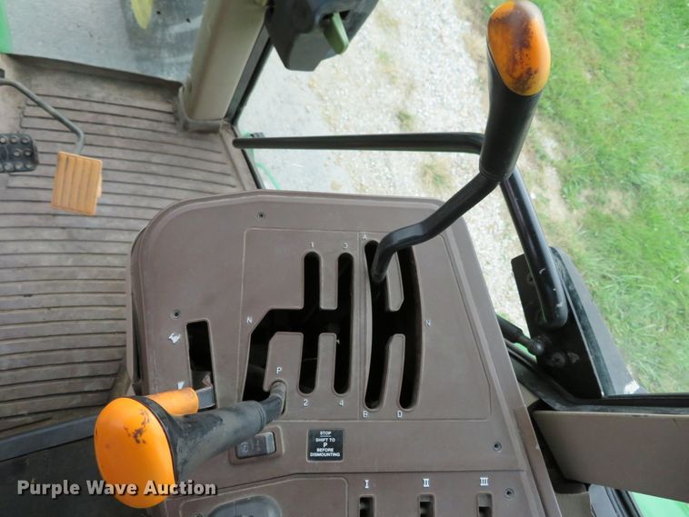 image for item DH1229 2007 John Deere 6415  MFWD tractor