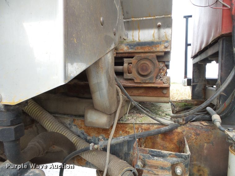 image for item DH3944 2002 Case IH Titan FLX4375 applicator