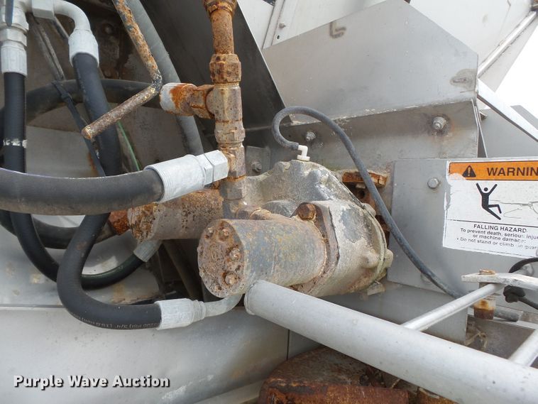 image for item DH3944 2002 Case IH Titan FLX4375 applicator