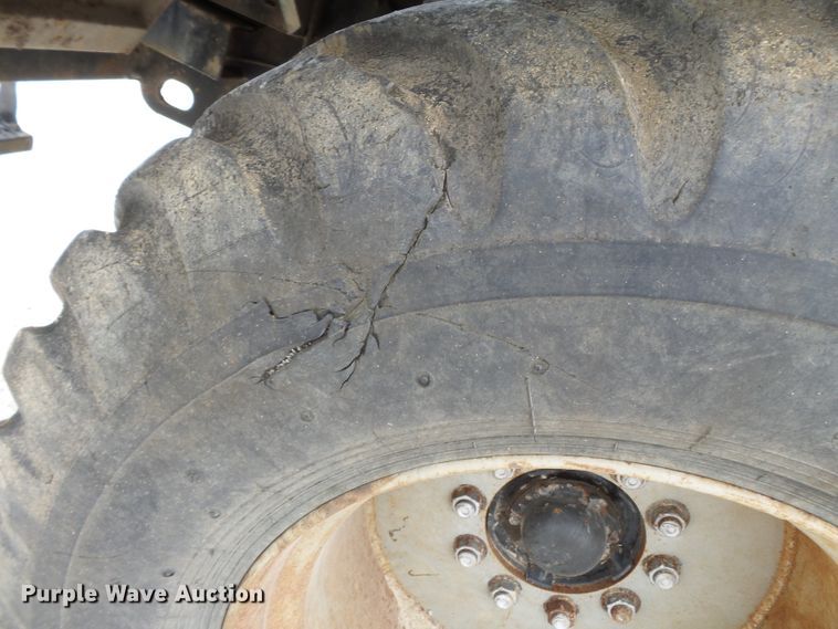 image for item DH3944 2002 Case IH Titan FLX4375 applicator