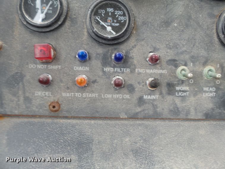 image for item DH3944 2002 Case IH Titan FLX4375 applicator