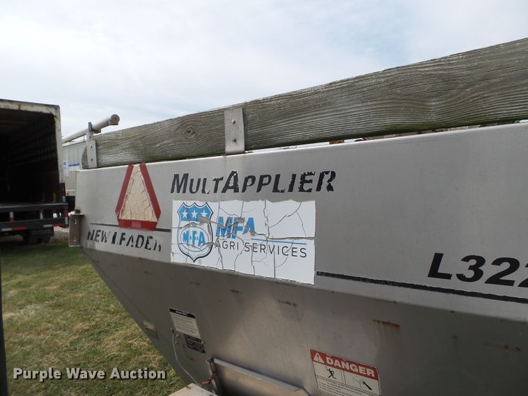 image for item DH3944 2002 Case IH Titan FLX4375 applicator