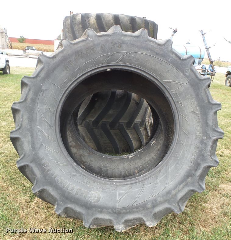 image for item DH3948 (4) tires