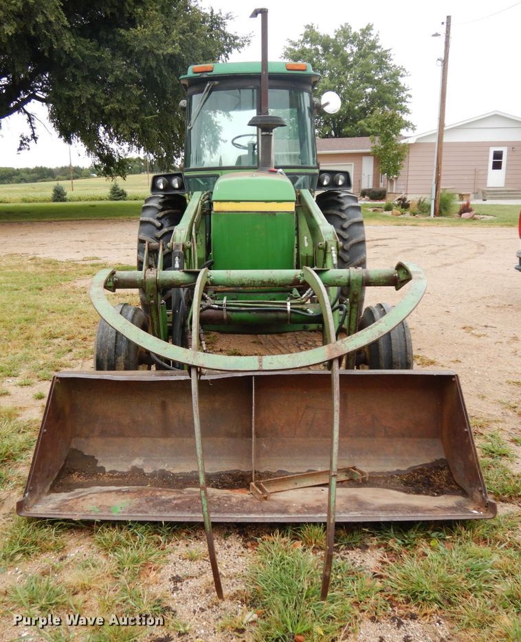 image for item DH6617 1979 John Deere 4040  tractor