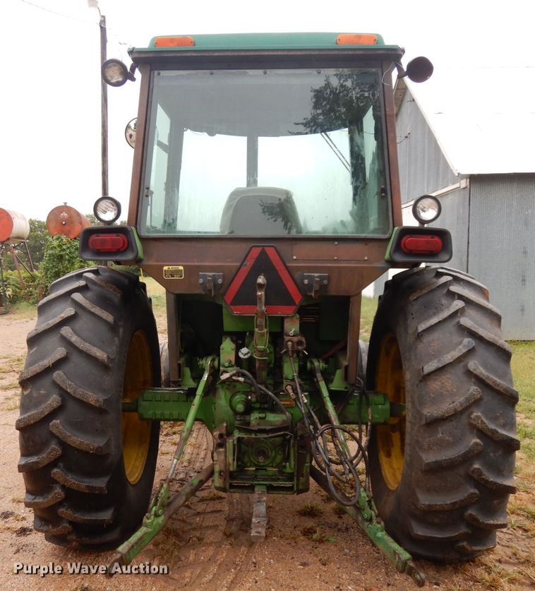 image for item DH6617 1979 John Deere 4040  tractor