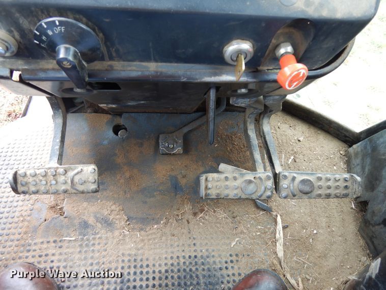 image for item DH6617 1979 John Deere 4040  tractor