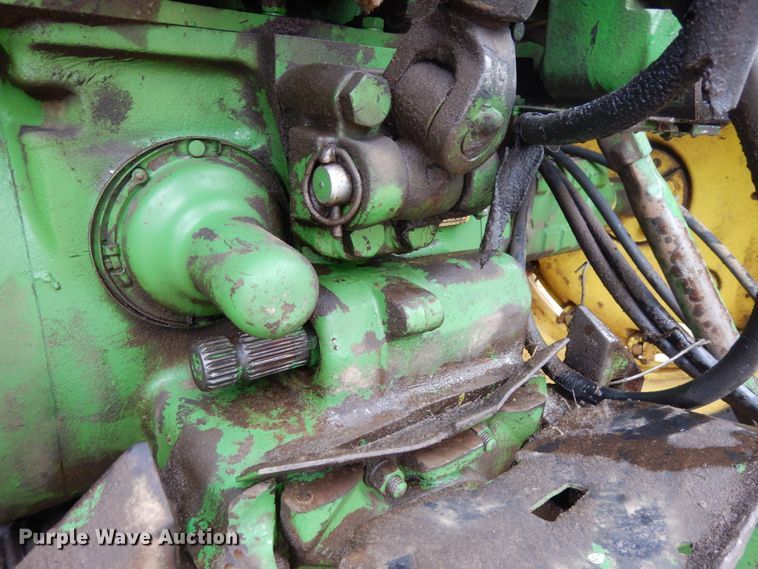 image for item DH6617 1979 John Deere 4040  tractor