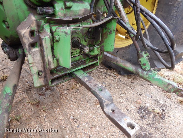 image for item DH6617 1979 John Deere 4040  tractor