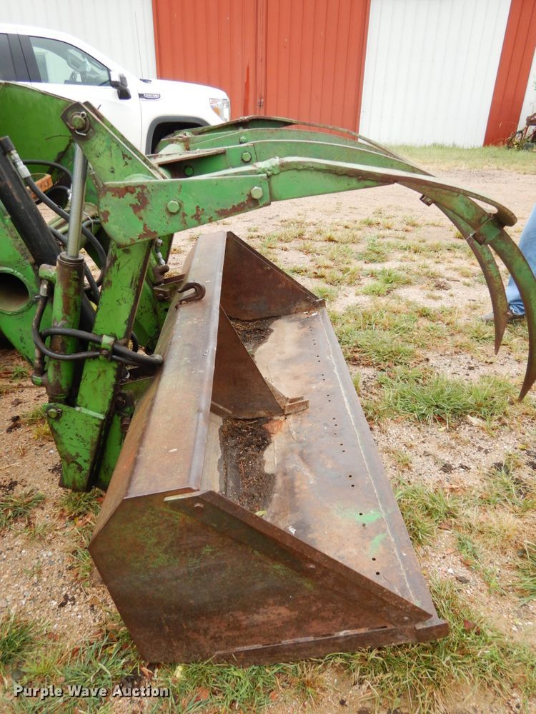 image for item DH6617 1979 John Deere 4040  tractor