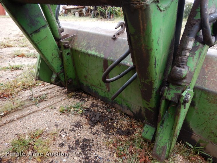 image for item DH6617 1979 John Deere 4040  tractor