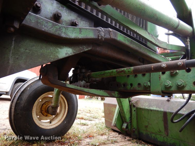 image for item DH6617 1979 John Deere 4040  tractor