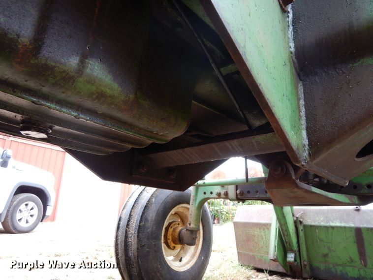 image for item DH6617 1979 John Deere 4040  tractor