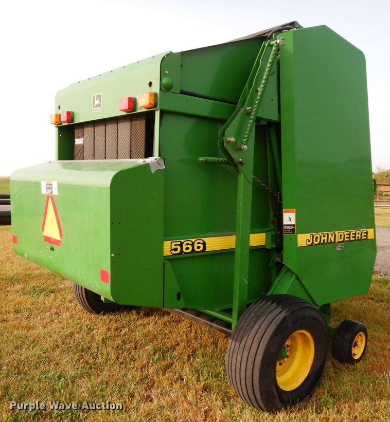 image for item DH6621 John Deere 566  round baler