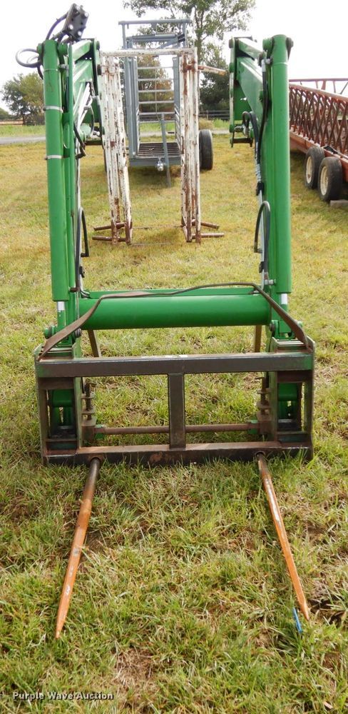 image for item DH6627 2008 John Deere 673 loader