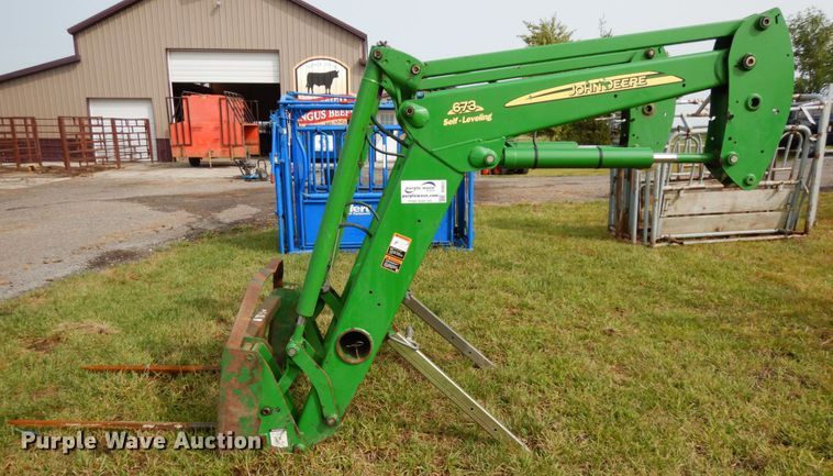 image for item DH6627 2008 John Deere 673 loader