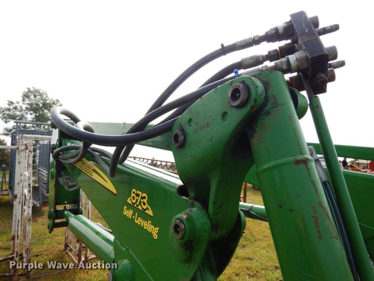 image for item DH6627 2008 John Deere 673 loader