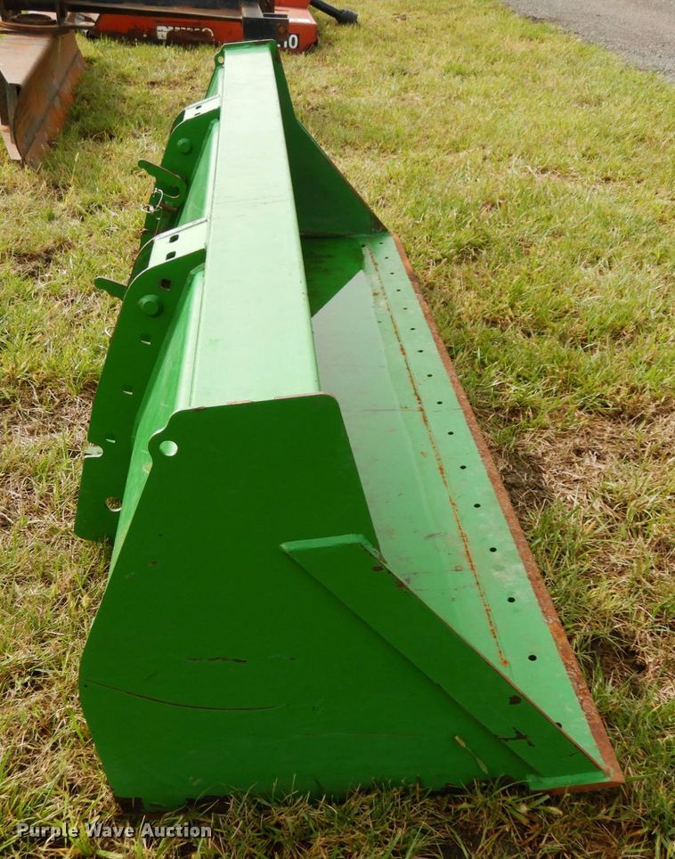 image for item DH6627 2008 John Deere 673 loader