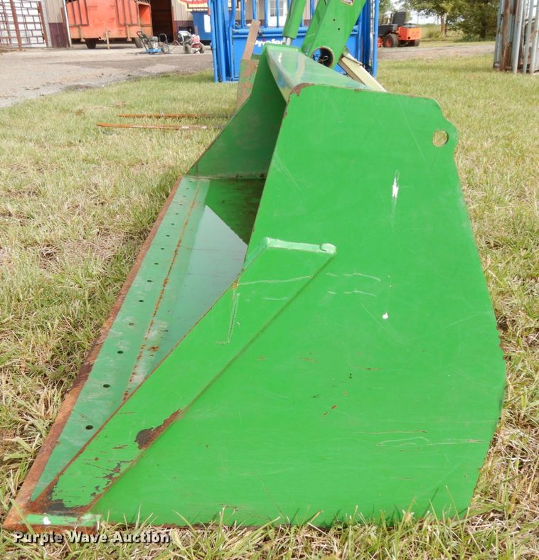 image for item DH6627 2008 John Deere 673 loader