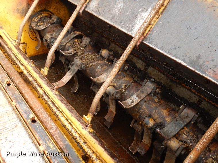 image for item DH6628 HayBuster 256 bale processor