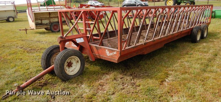 image for item DH6630 Apache hay bale feeder wagon