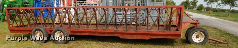 image for item DH6630 Apache hay bale feeder wagon