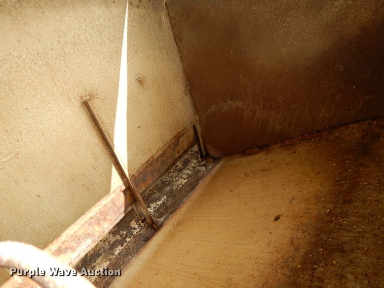 image for item DH6631 Apache creep/self feeder