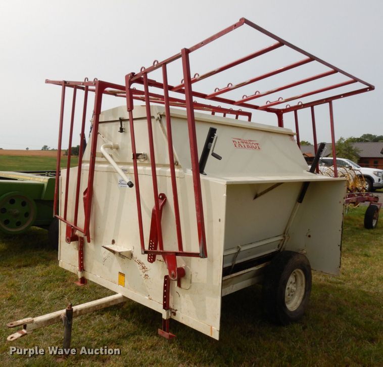 image for item DH6632 Patriot 150-D double creep feeder