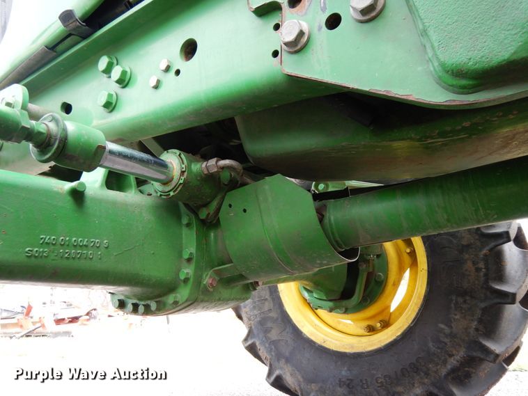 image for item DH6634 2010 John Deere 7230  MFWD tractor