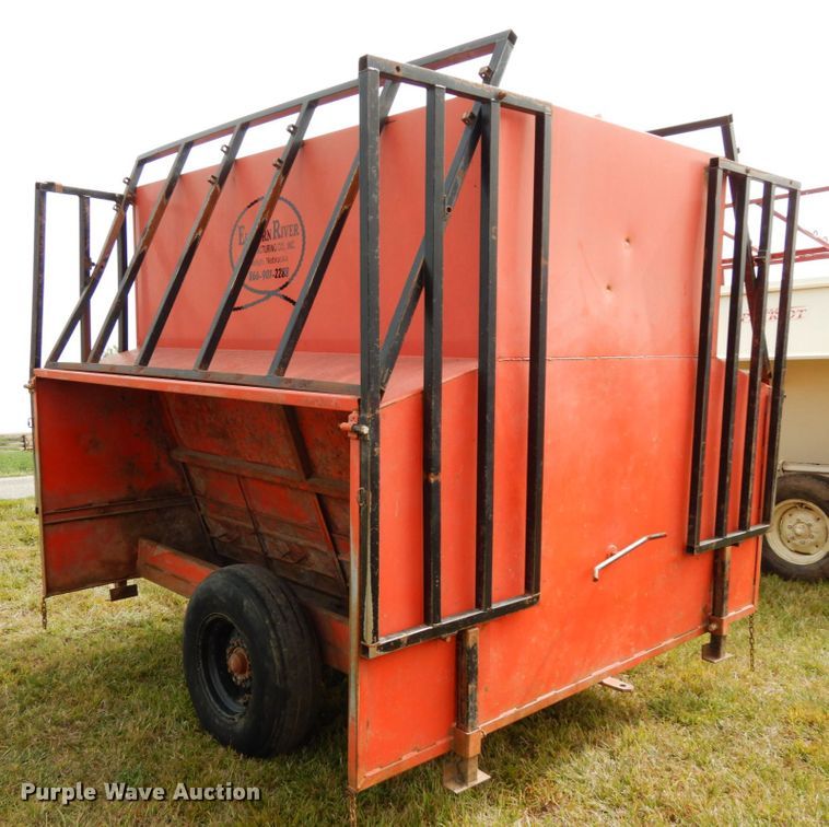 image for item DH6635 Elkhorn River 160 dual creep feeder