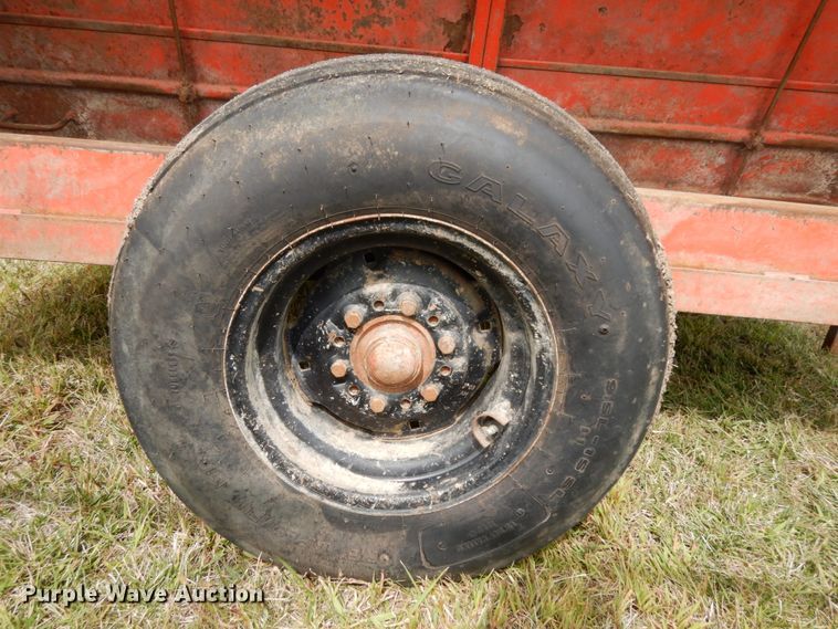 image for item DH6635 Elkhorn River 160 dual creep feeder