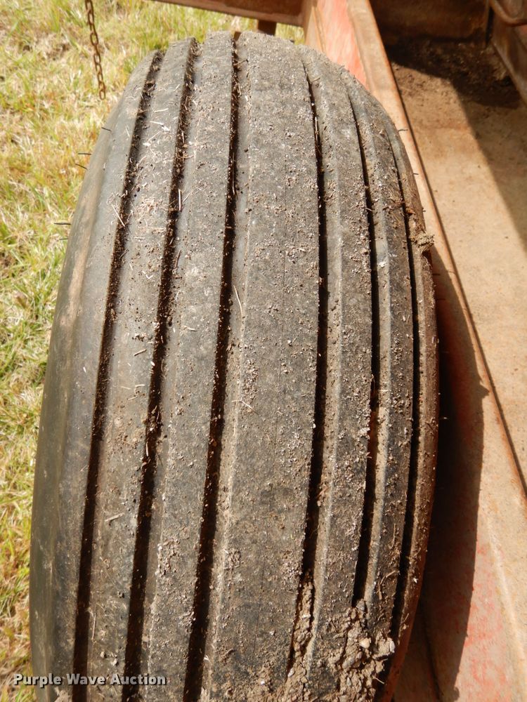 image for item DH6635 Elkhorn River 160 dual creep feeder