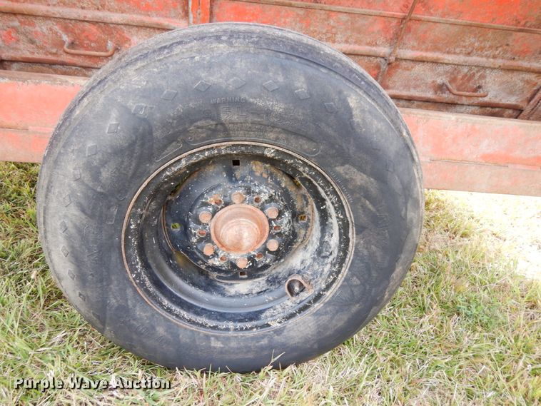 image for item DH6635 Elkhorn River 160 dual creep feeder