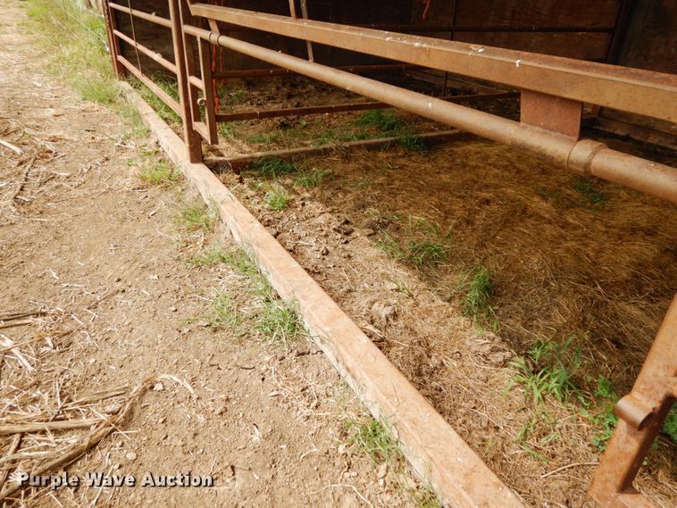 image for item DH6637 Livestock building