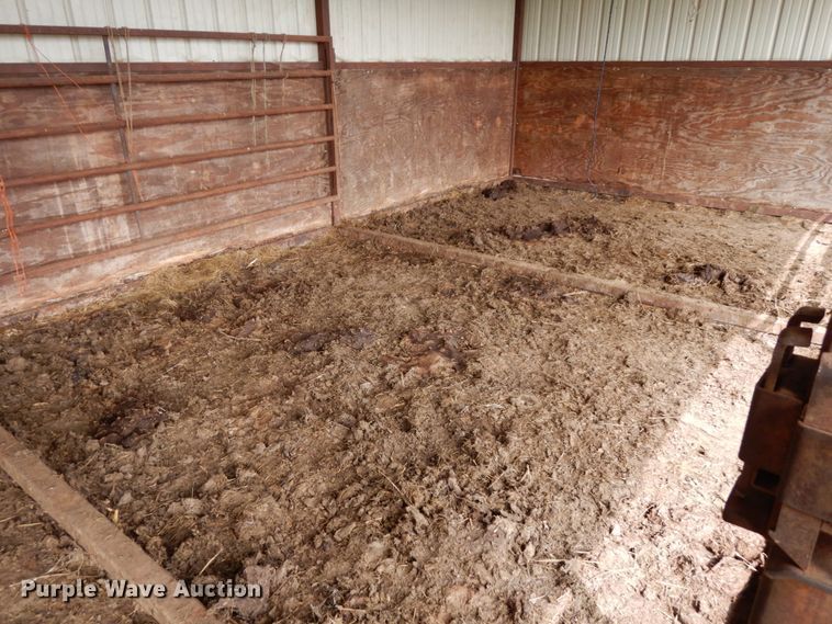 image for item DH6638 Livestock building