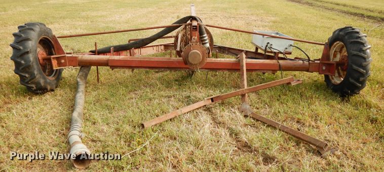 image for item DH6641 (4) Reinke irrigation towers