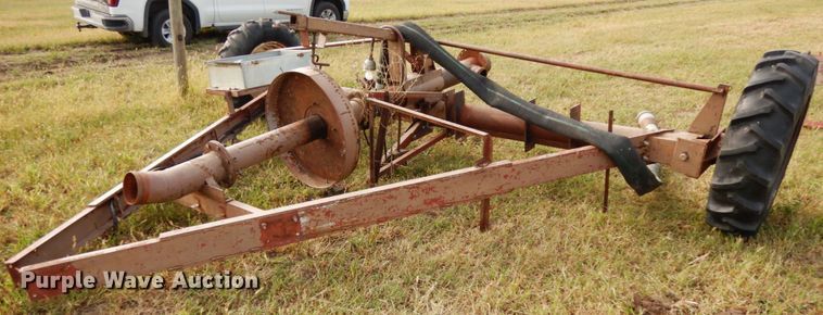 image for item DH6641 (4) Reinke irrigation towers