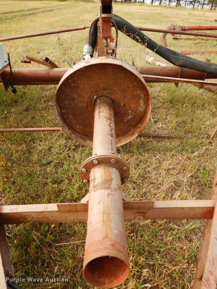 image for item DH6641 (4) Reinke irrigation towers