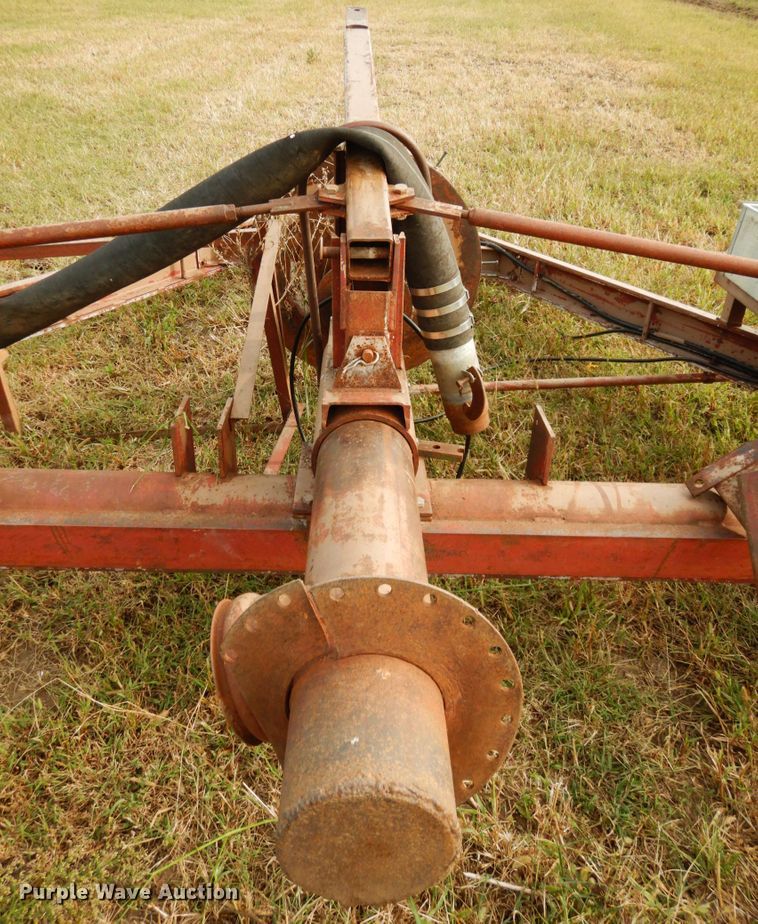 image for item DH6641 (4) Reinke irrigation towers